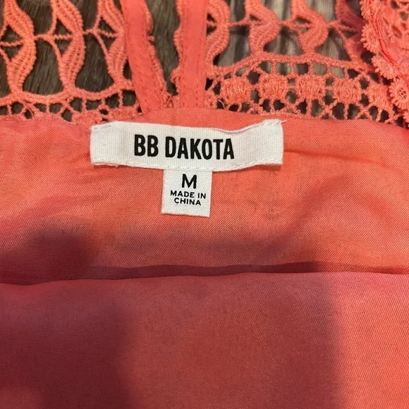 BB Dakota Sandra Mini Dress in Coral 🪸 Sugar Size M - Picture 7 of 11